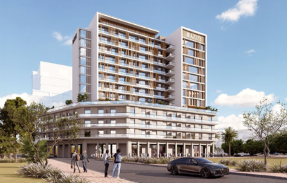 Azizi Lina at Jebel Ali