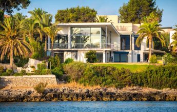 Beachfront Villas